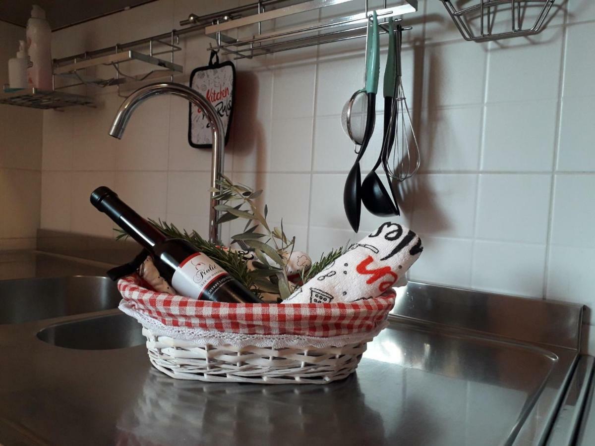 Apartman Lean Пула Экстерьер фото